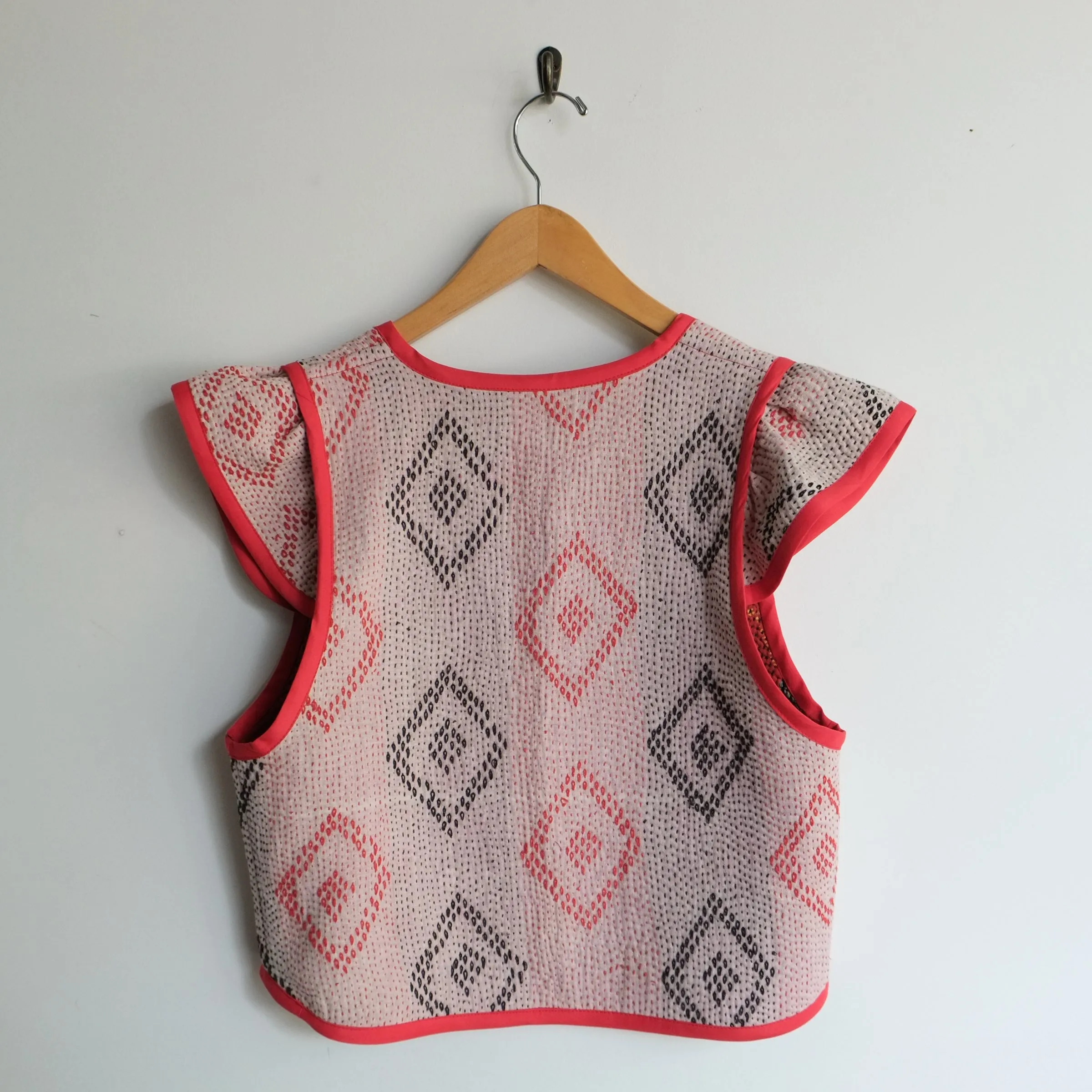 Amelia Flutter Sleeve Vest Black and Red Embroidered Diamonds Red Trim S063