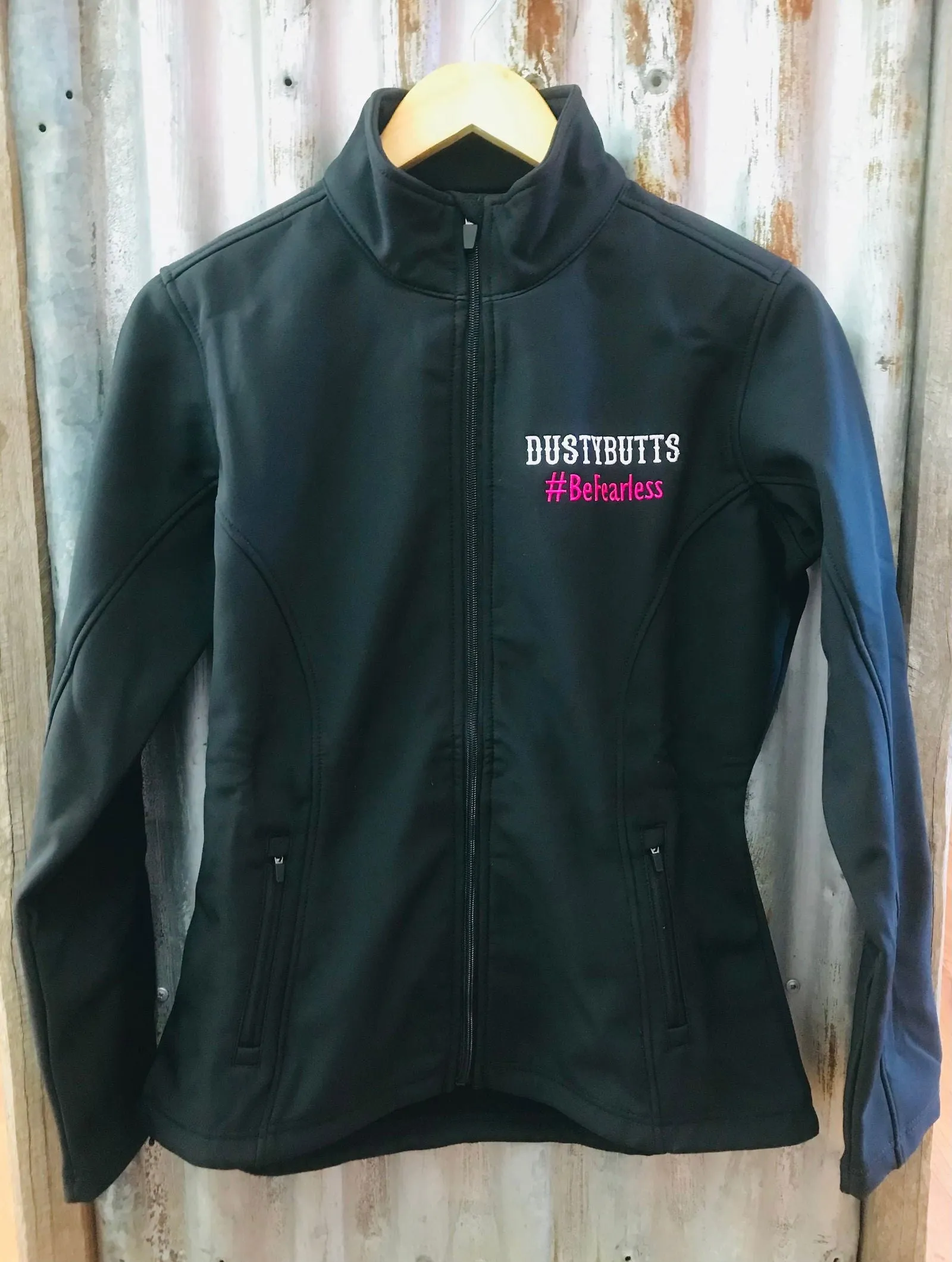 Dustybutts Softshell Jackets // Black