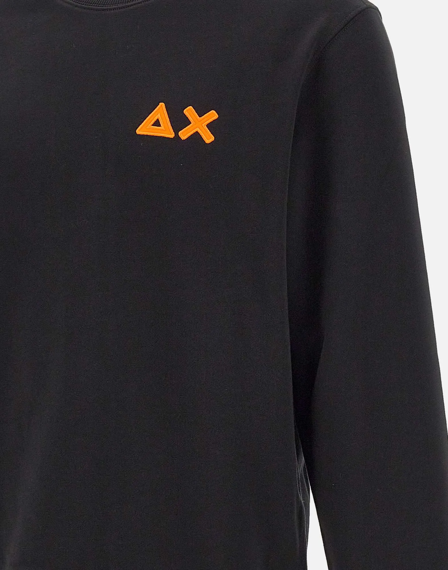 Men's Black Round Patch Sweatshirt