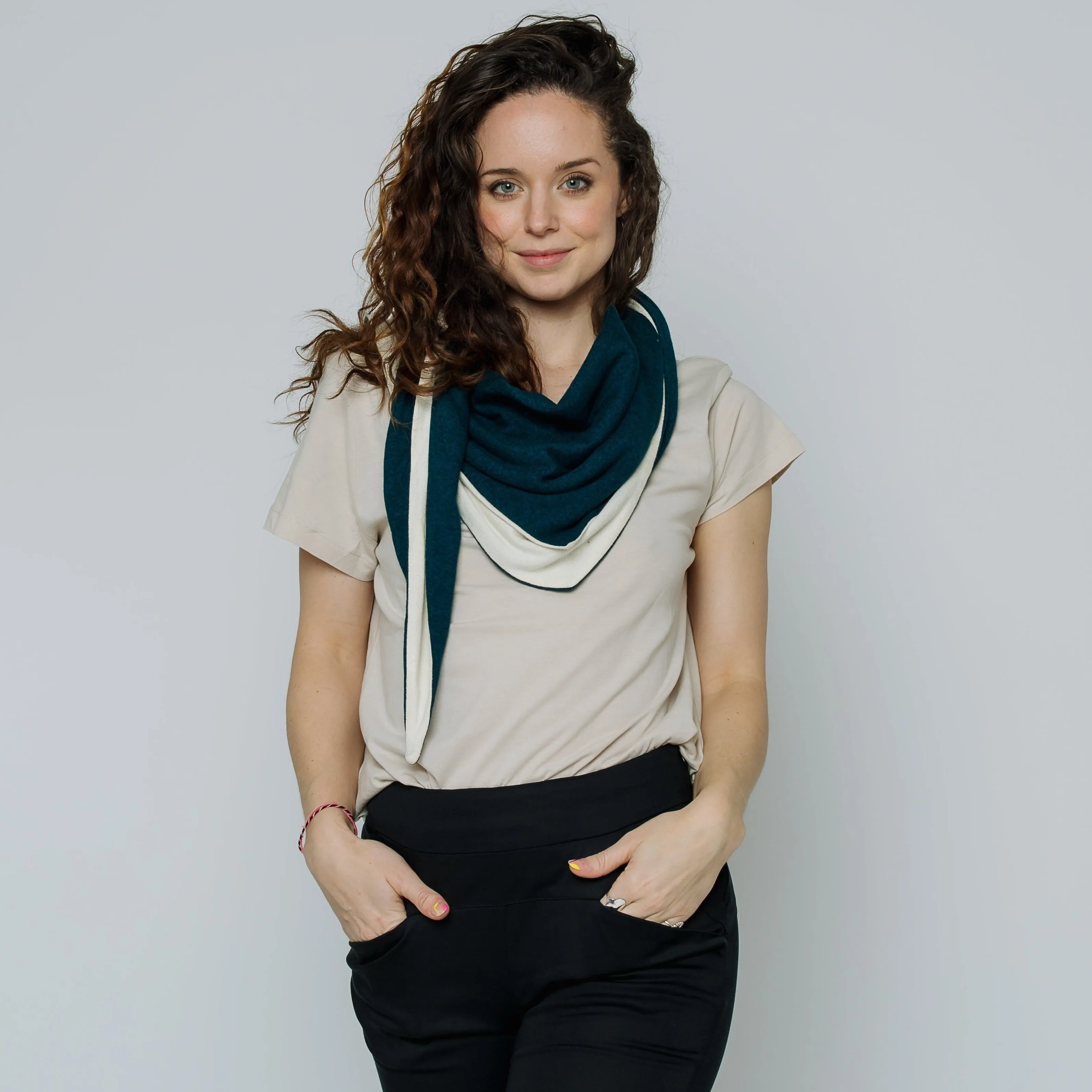 Sara 2-Tone Wrap Scarf (Evergreen   White)